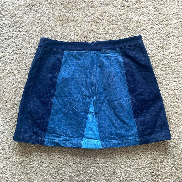 BCBG MAXAZRIA patchwork denim skirt size XS - Picture 2 of 4